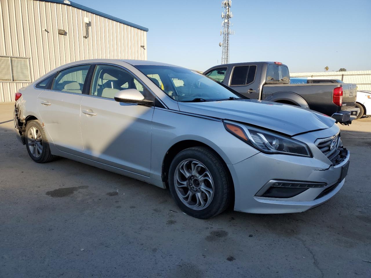 2015 Hyundai Sonata - Image 4