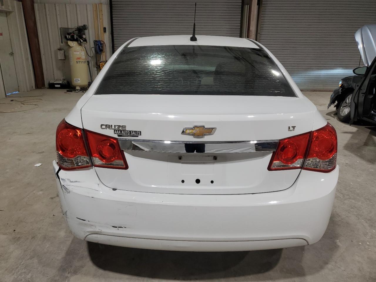 2012 Chevrolet Cruze - Image 6