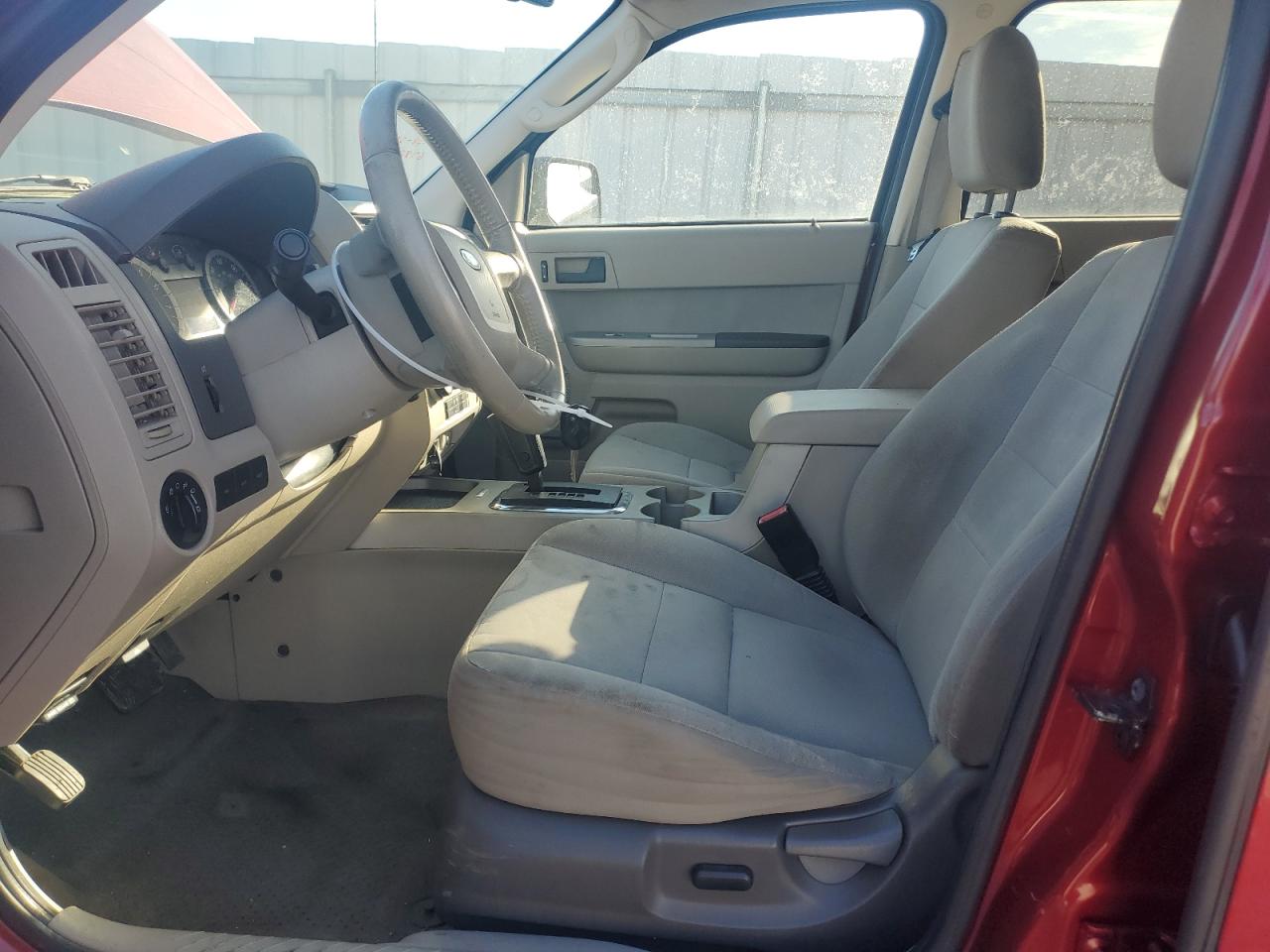 2011 Ford Escape - Image 7