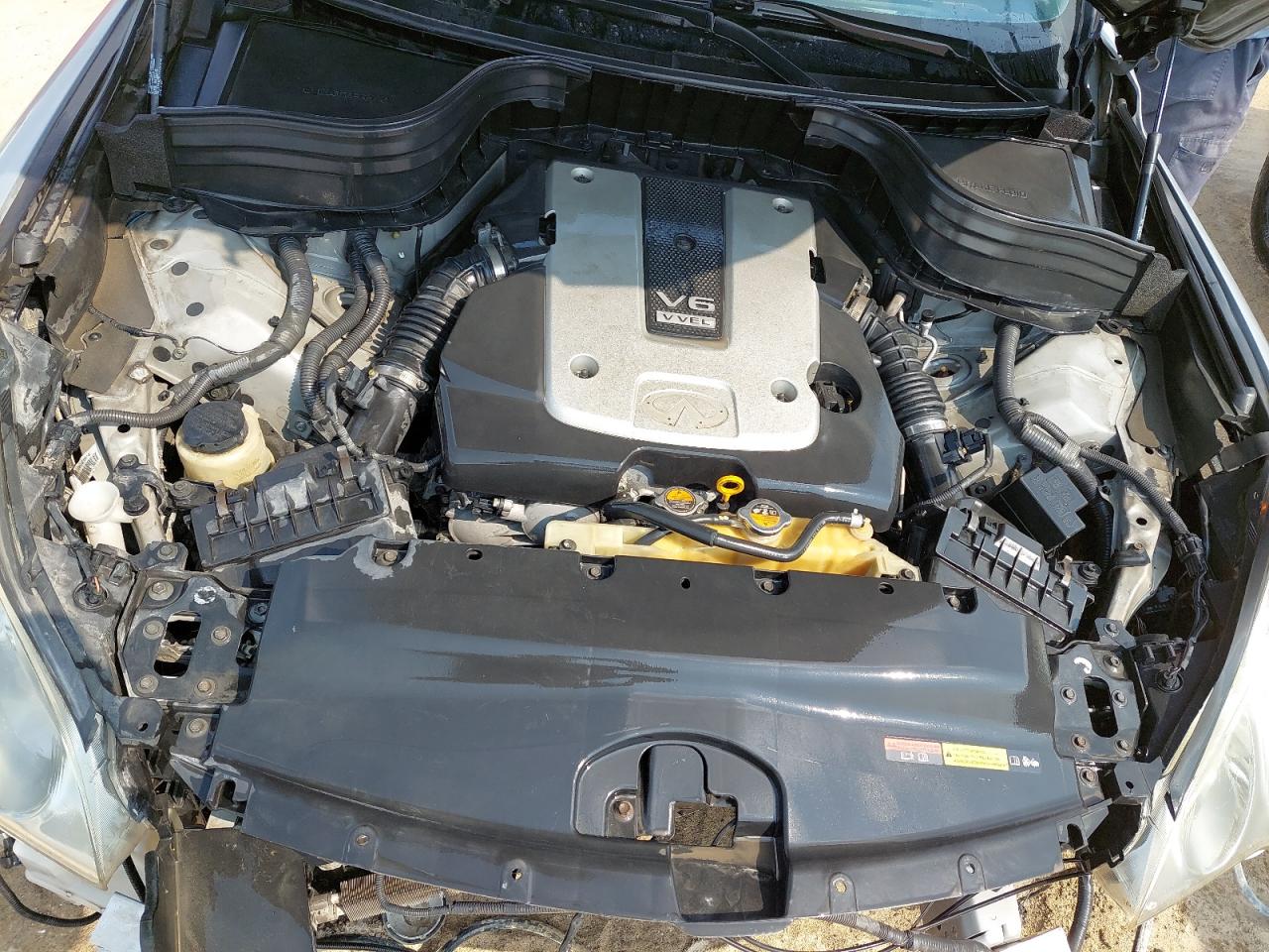 JNRBJ0HR9FM260262 - 2015 Infi QX50 - #42879555