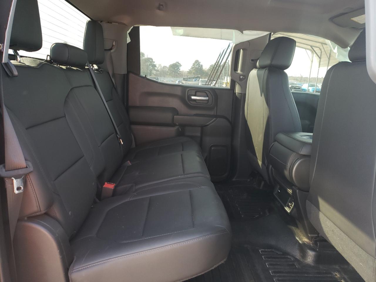 2019 Chevrolet Silverado - Image 10