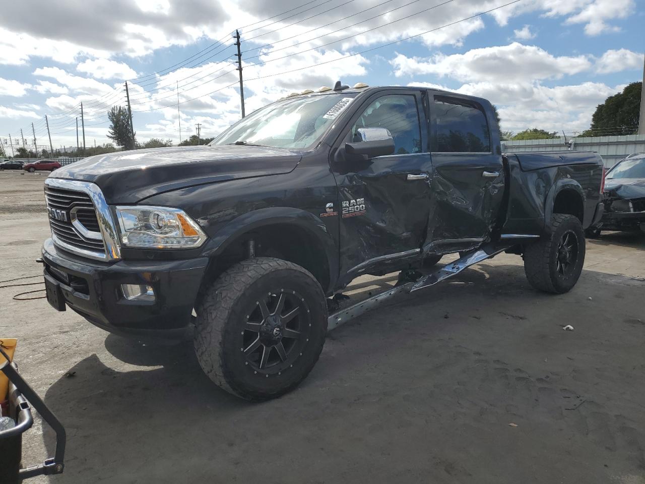 VIN 3C6UR5GL3JG213372 2018 RAM 2500 no.1