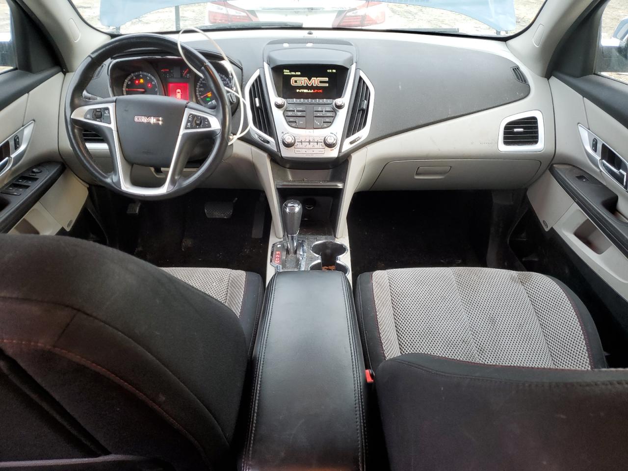 2016 GMC Terrain - Image 8