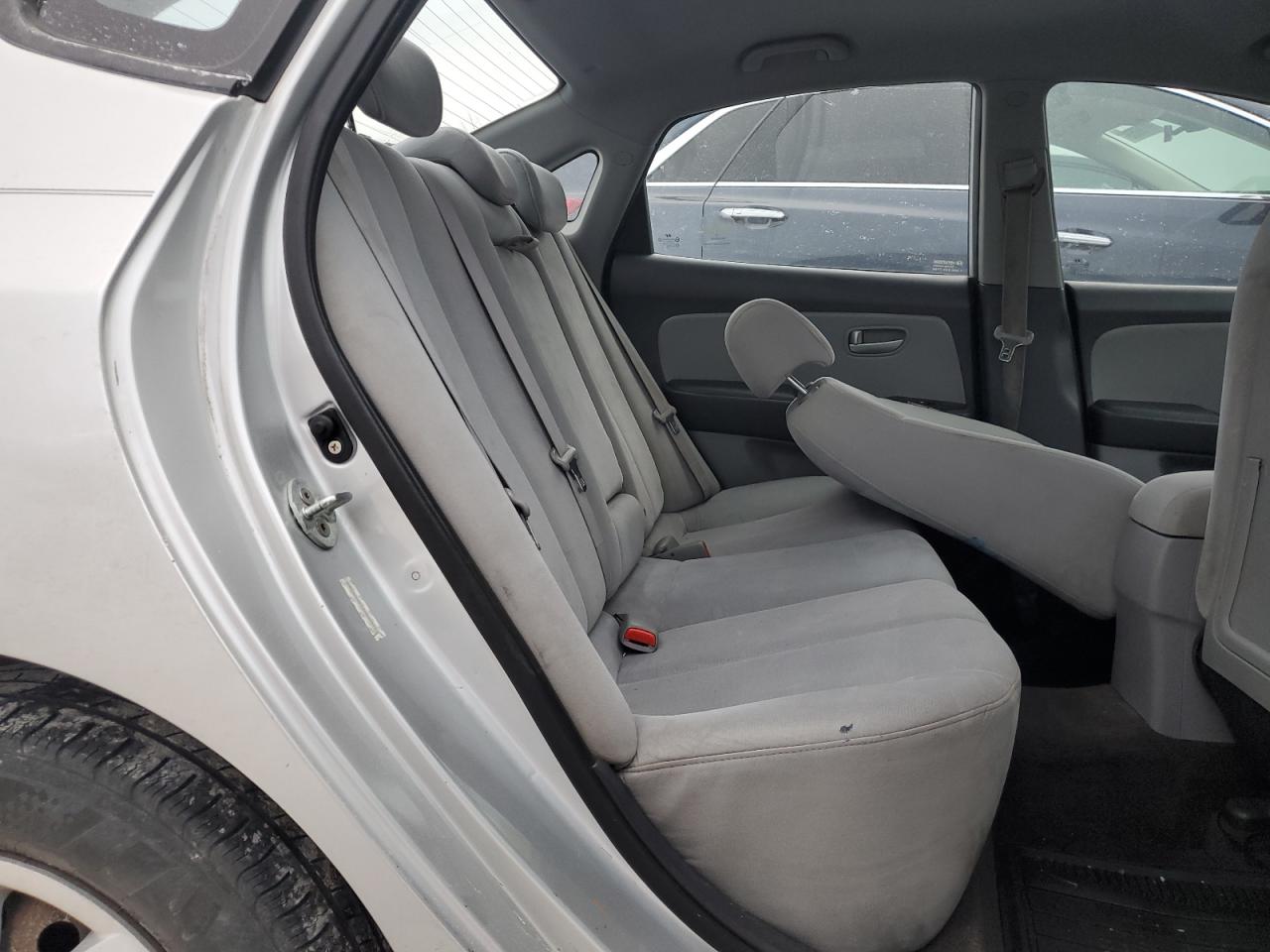 2008 Hyundai Elantra - Image 10
