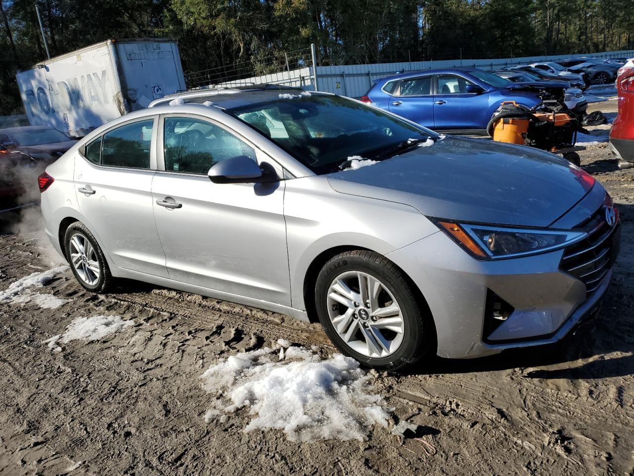 2020 Hyundai Elantra - Image 4