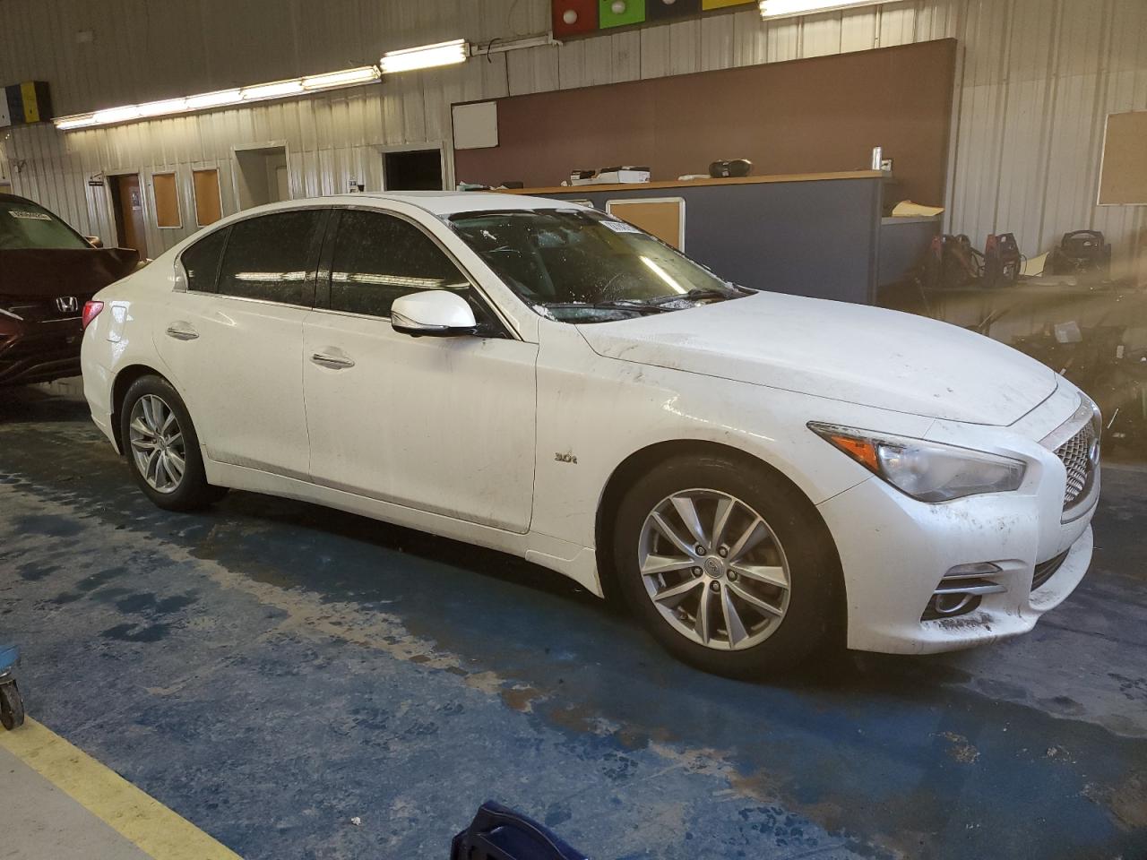 2016 Infiniti Q50 - Image 4