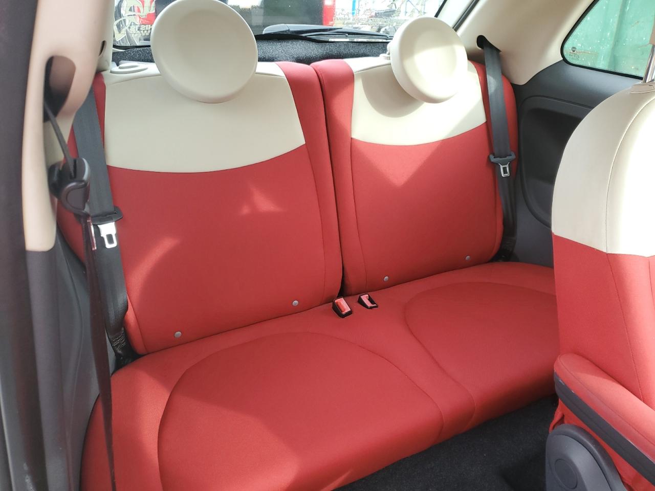 2012 Fiat 500 - Image 10