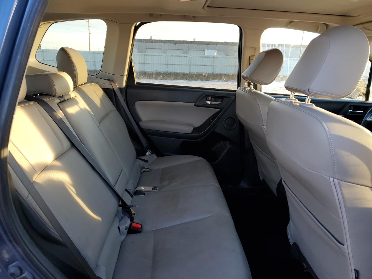 2014 Subaru Forester - Image 12