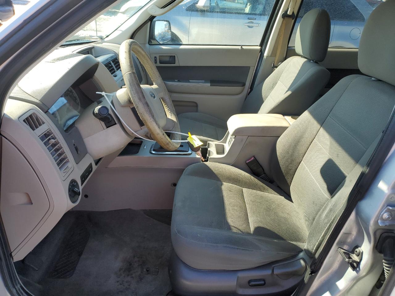 2010 Ford Escape - Image 7