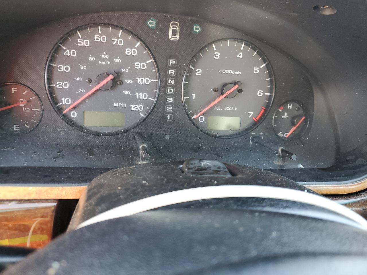 2001 Subaru Legacy - Image 9