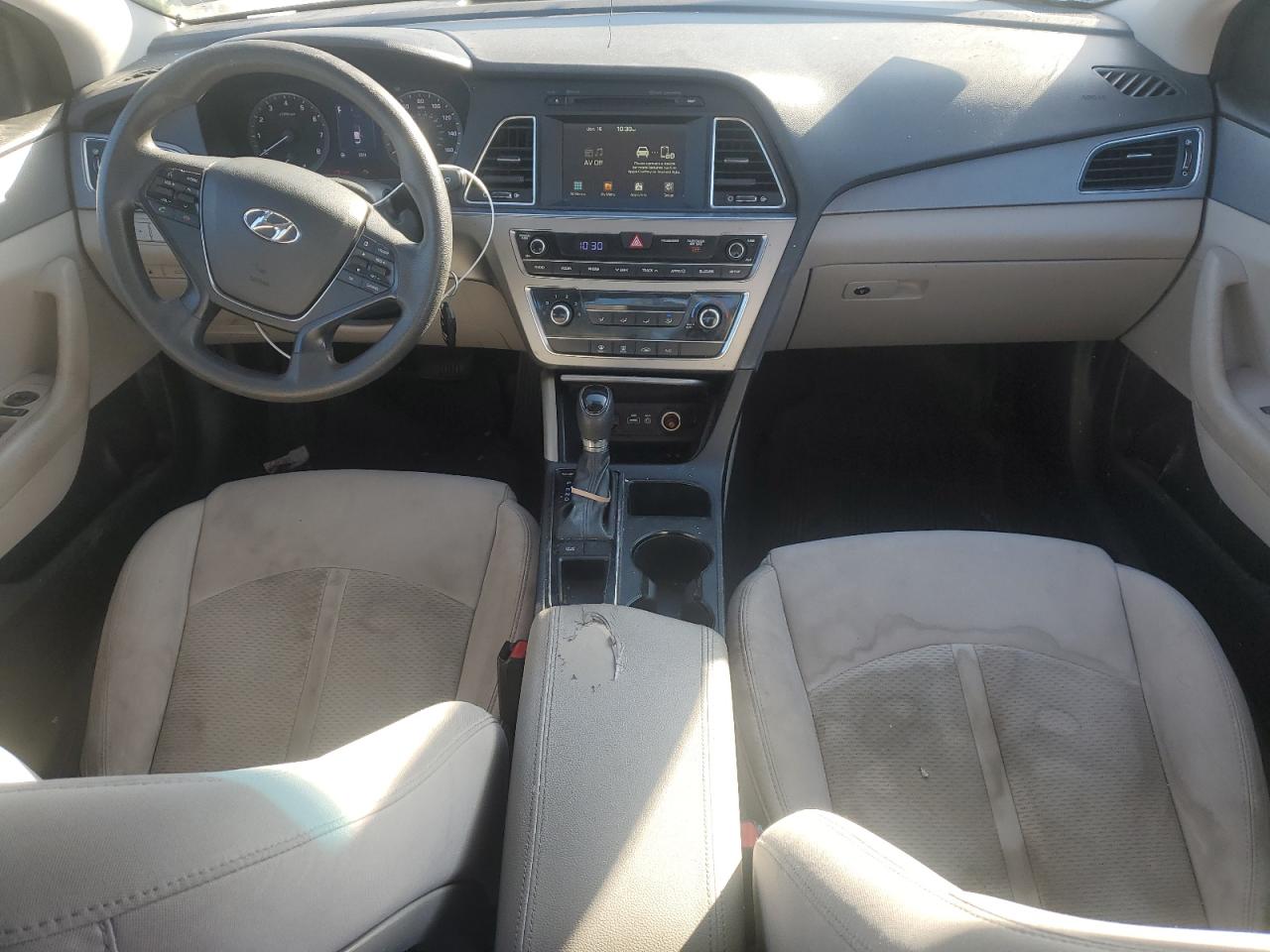 2016 Hyundai Sonata - Image 8
