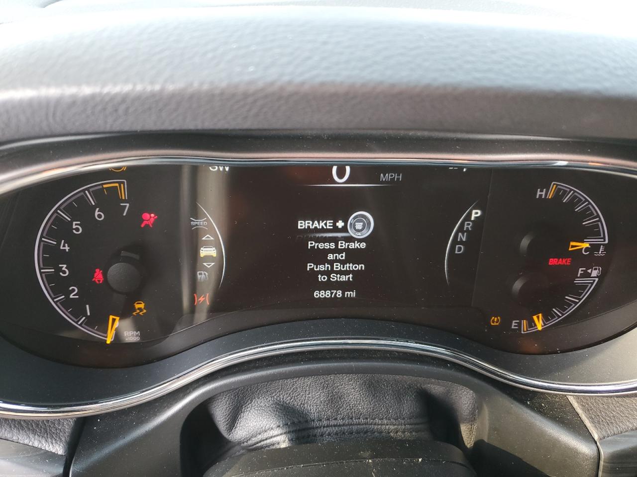 2019 Jeep Grand Cherokee - Image 9