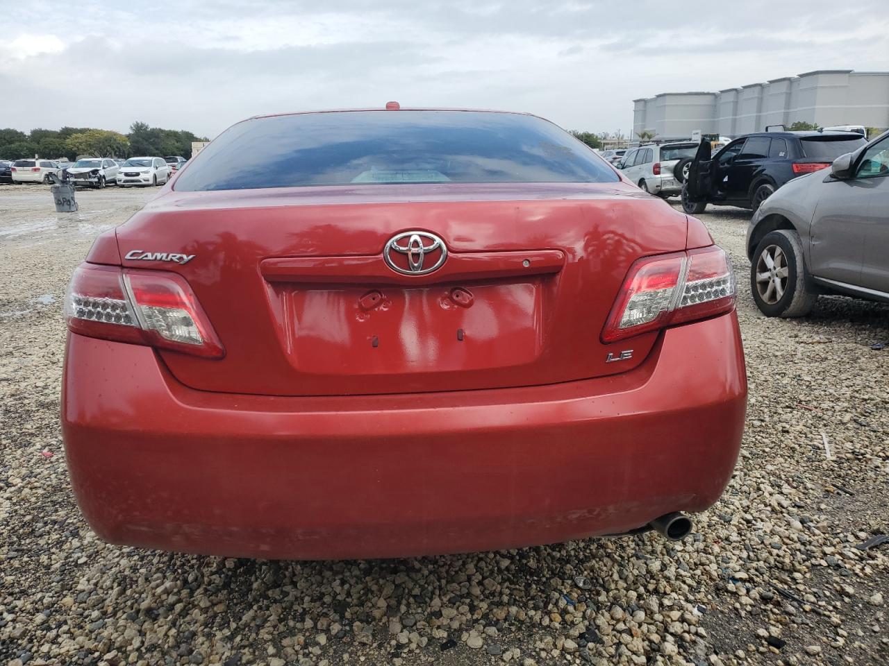 2011 Toyota Camry - Image 6