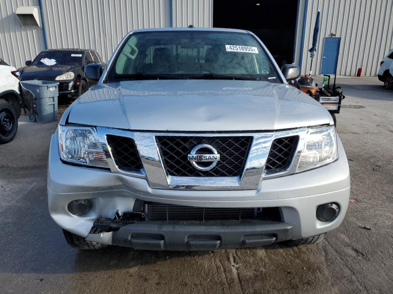 2018 Nissan Navara (Frontier) - Image 5