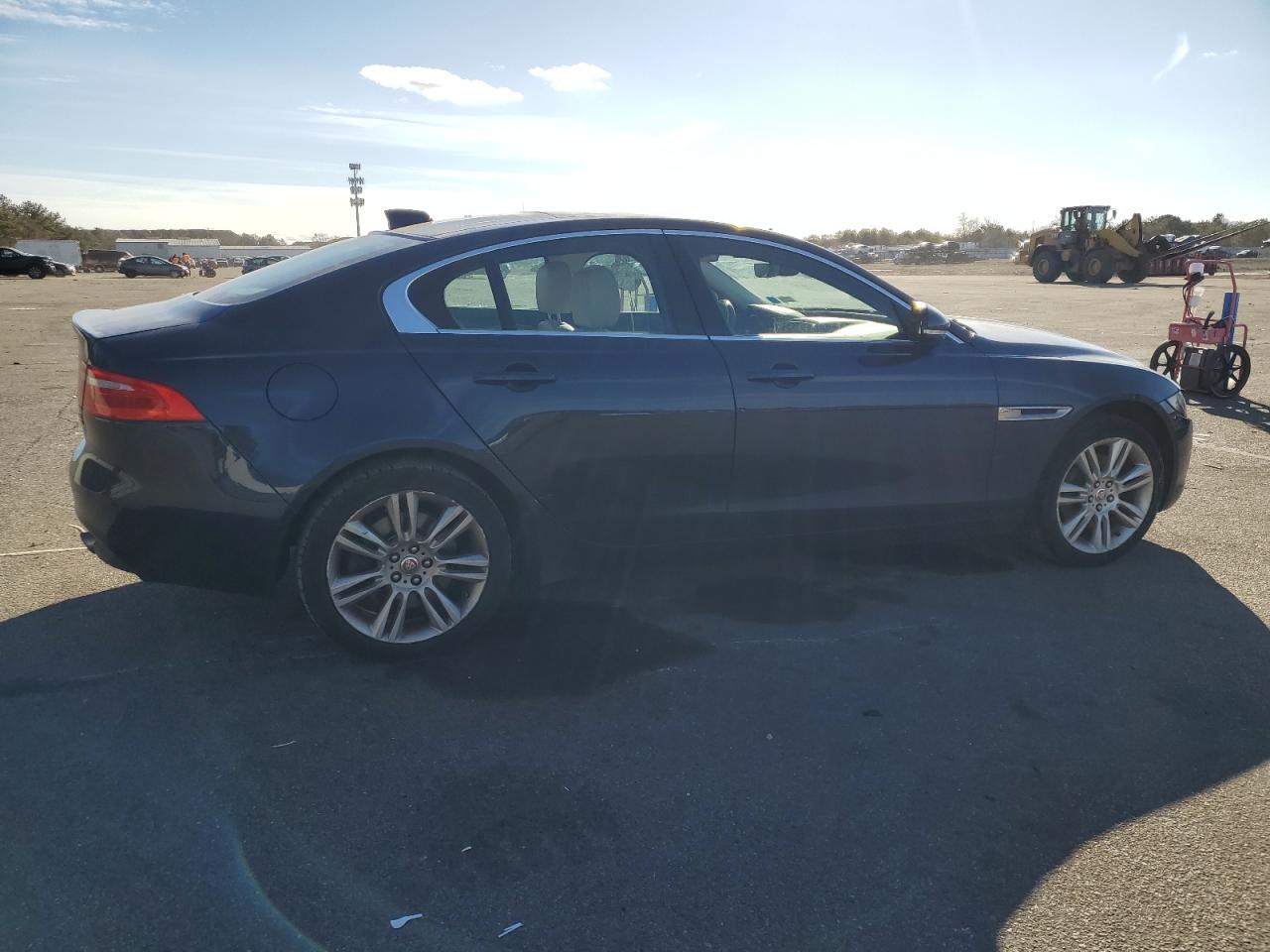 2019 Jaguar XE - Image 3