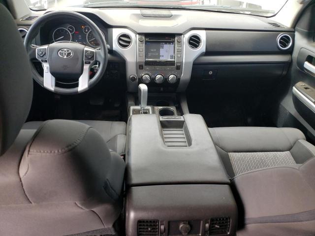 Pickups TOYOTA TUNDRA 2016 Srebrny