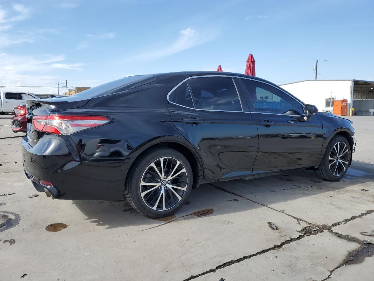 2018 Toyota Camry - Image 3