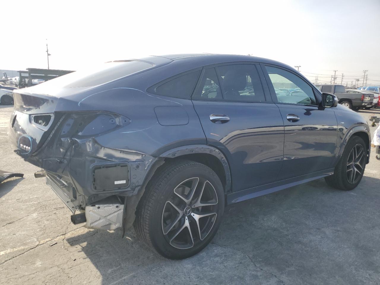 2024 Mercedes-Benz GLE - Image 3
