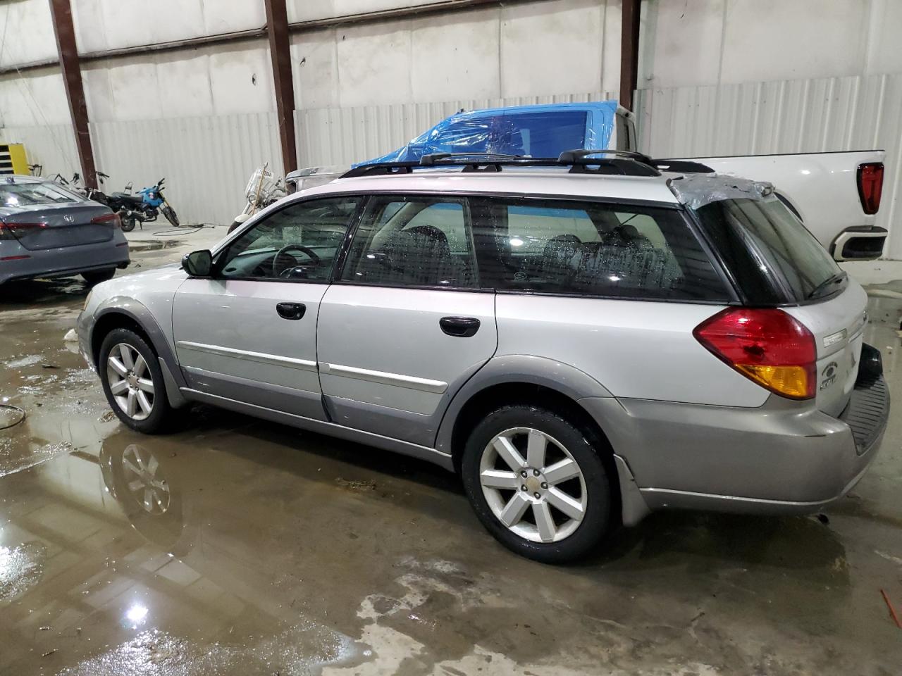 2006 Subaru Legacy - Image 2