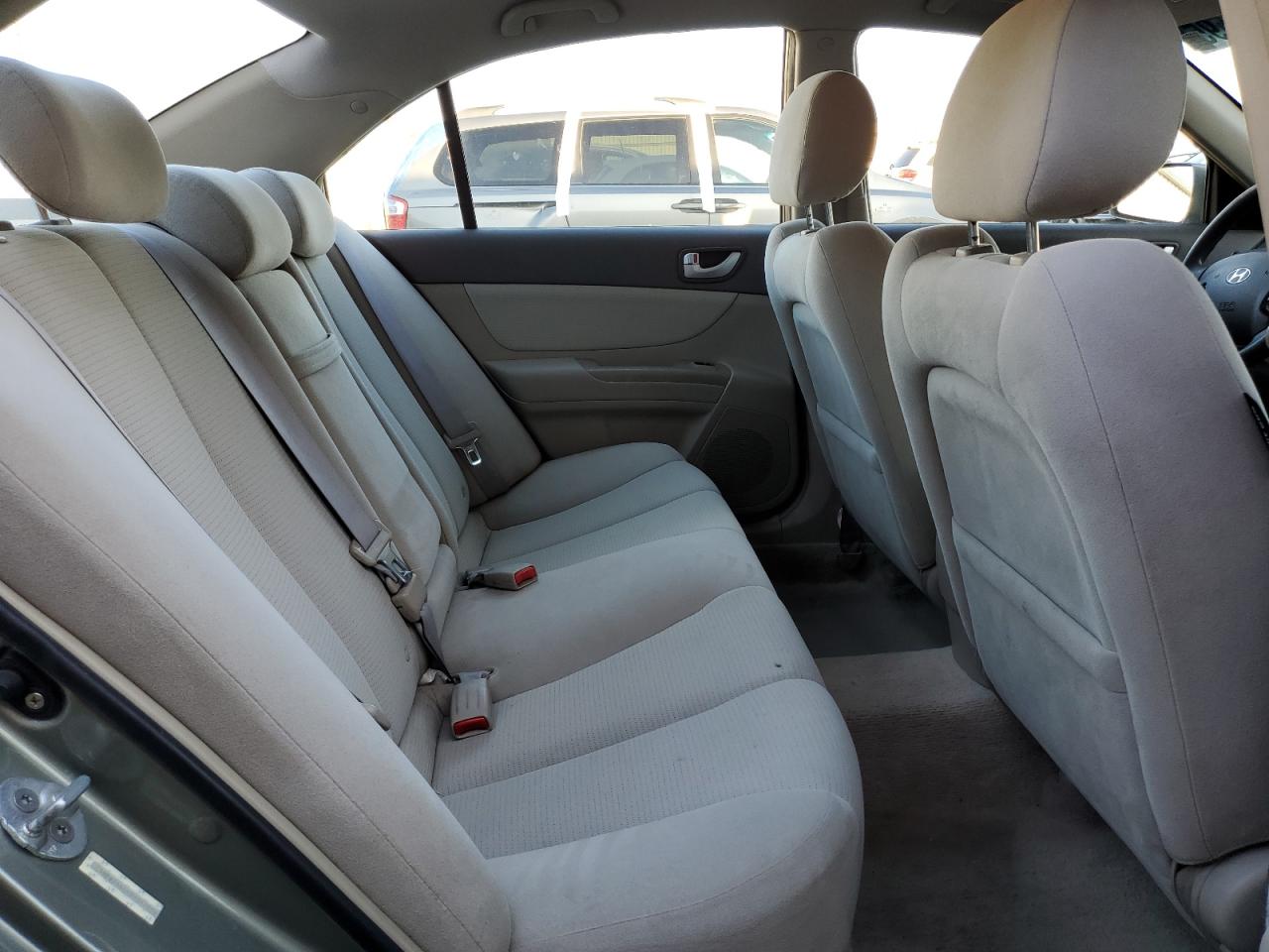 2008 Hyundai Sonata - Image 10
