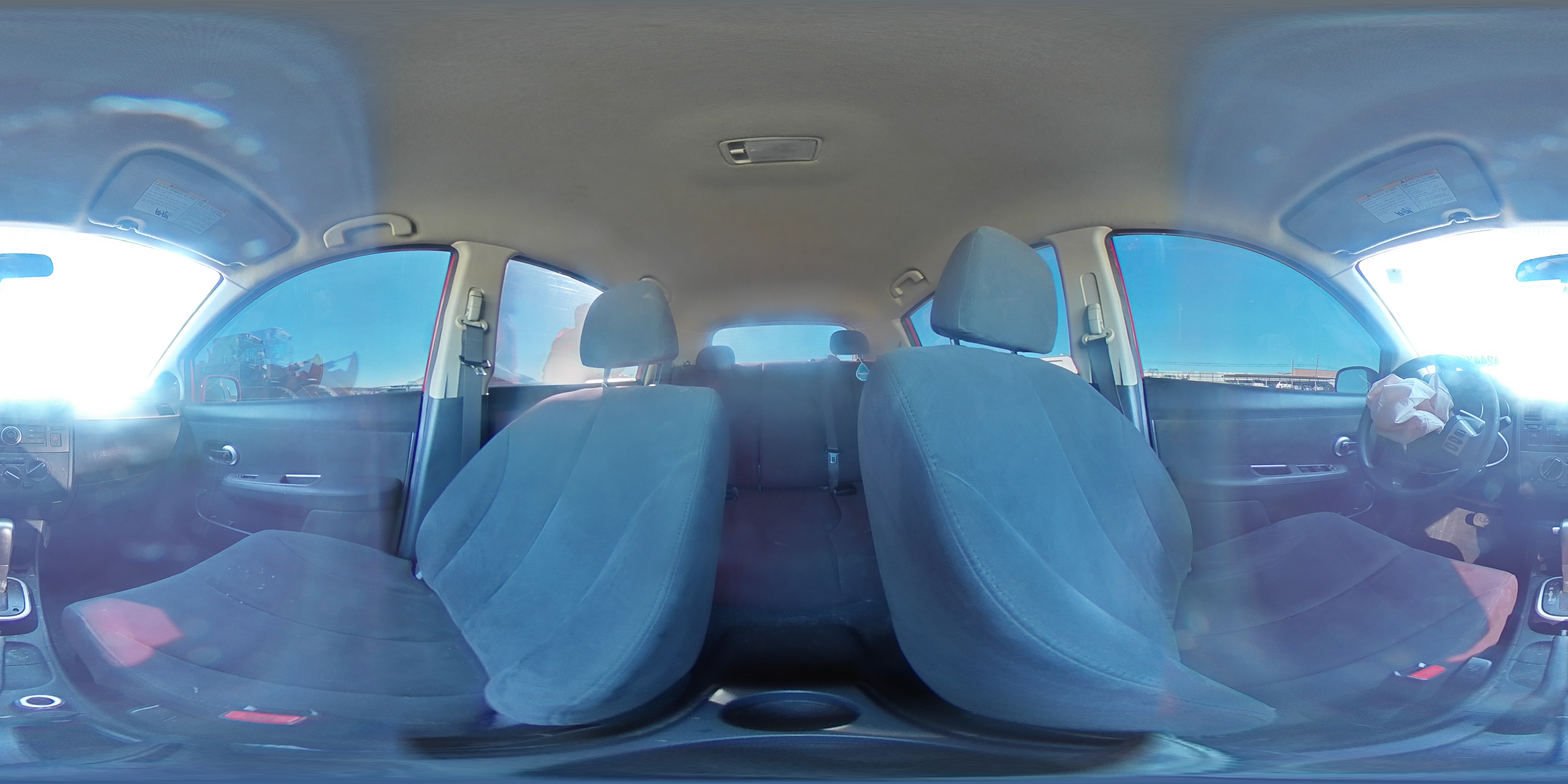 2009 Nissan Versa - Image 13