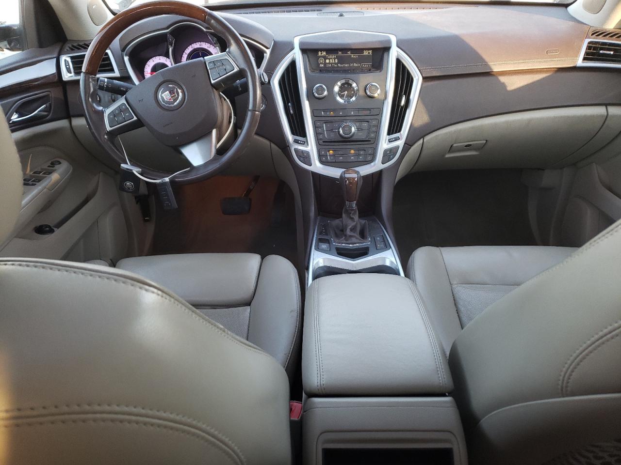2010 Cadillac SRX - Image 8