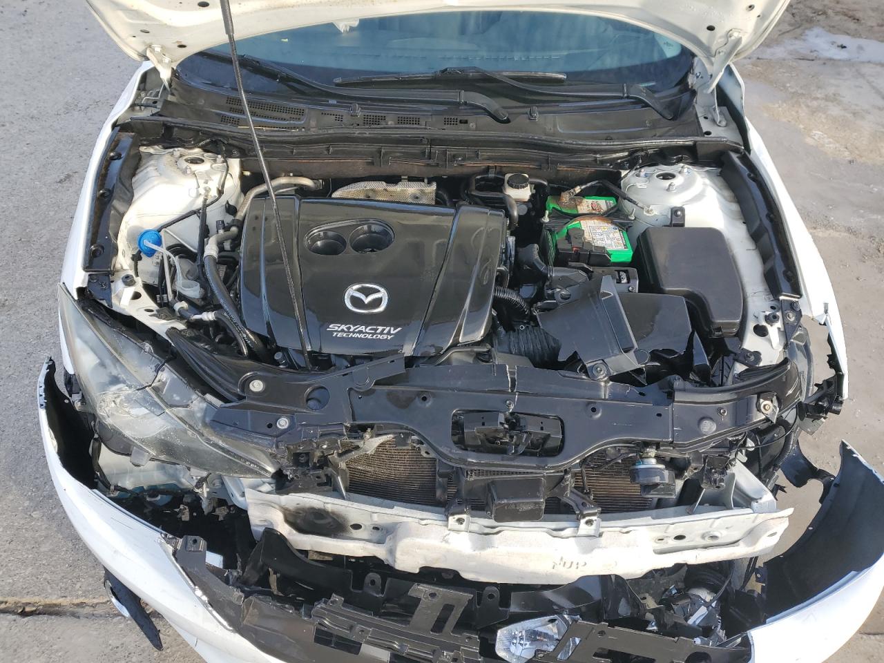 2015 Mazda 3 - Image 11
