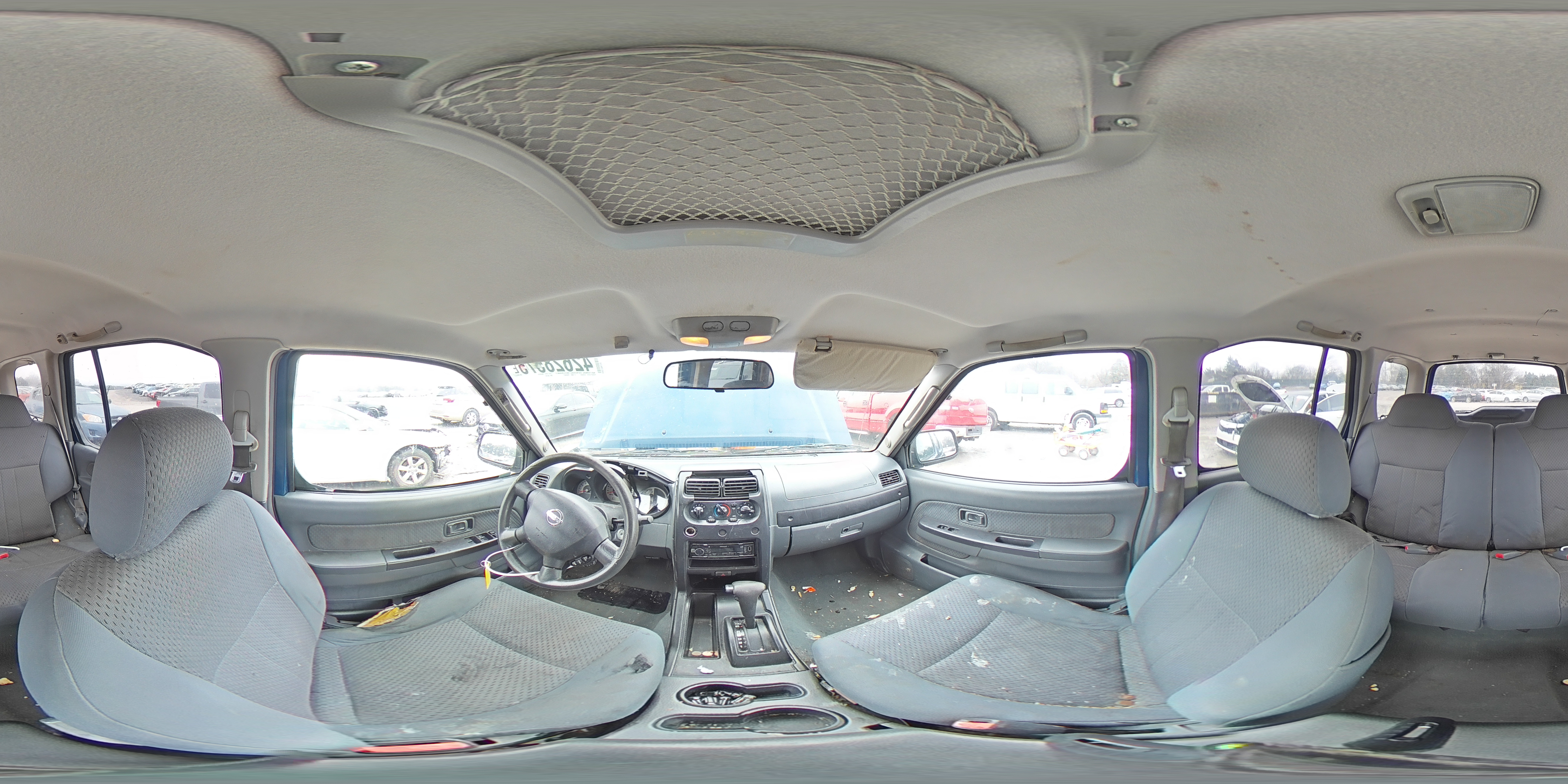 2004 Nissan XTerra - Image 14