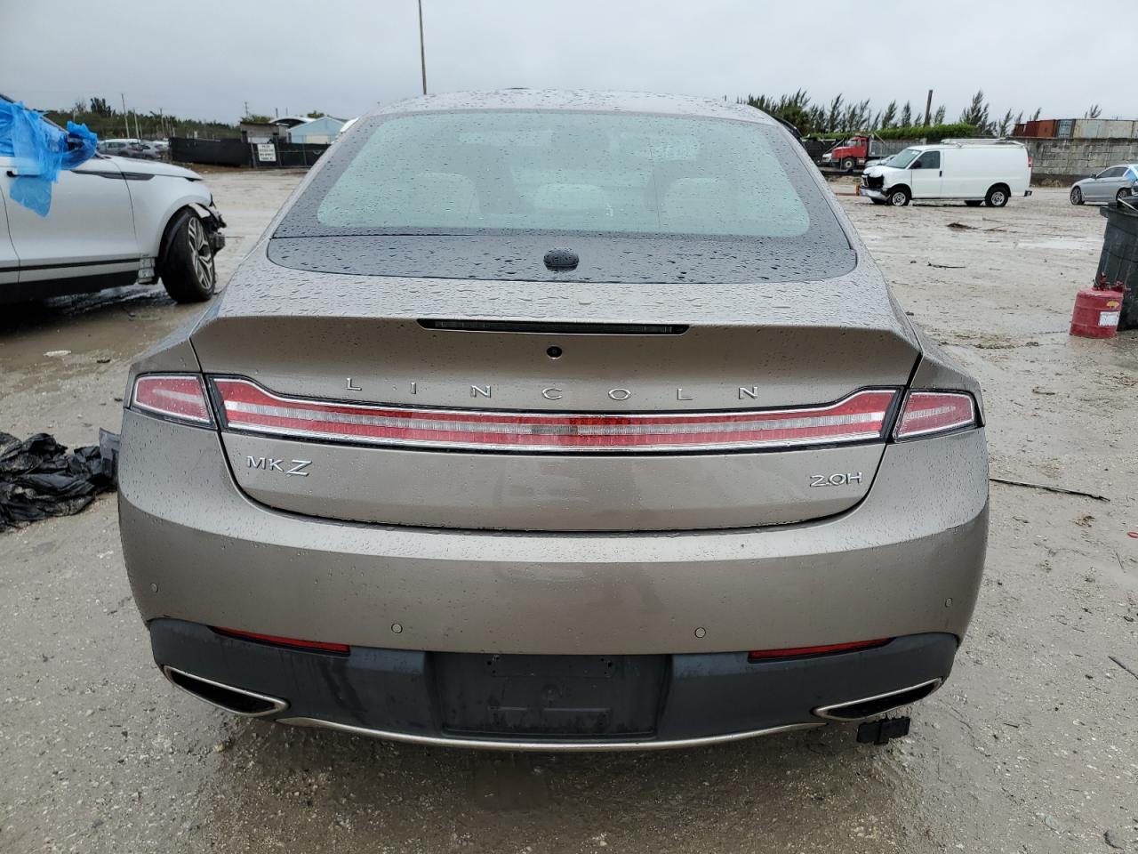 2019 Lincoln MKZ - Image 6