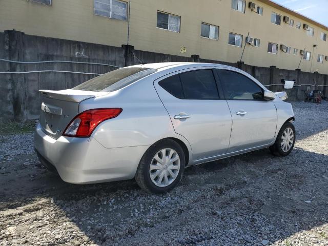  NISSAN VERSA 2018 Gray