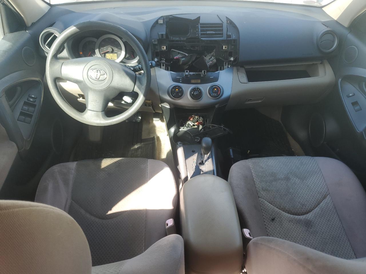 2007 Toyota RAV 4 - Image 8