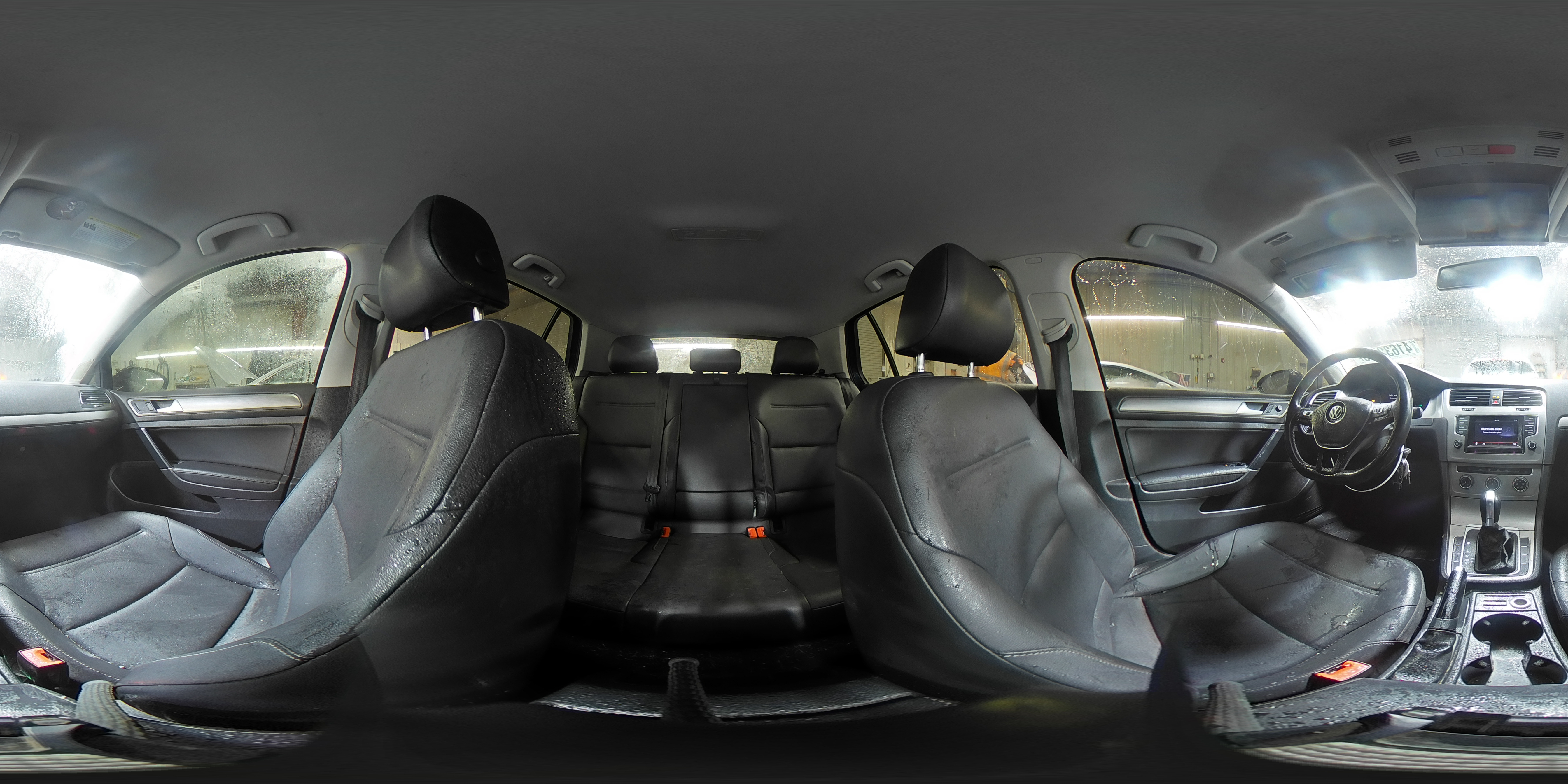 2015 Volkswagen Golf - Image 15