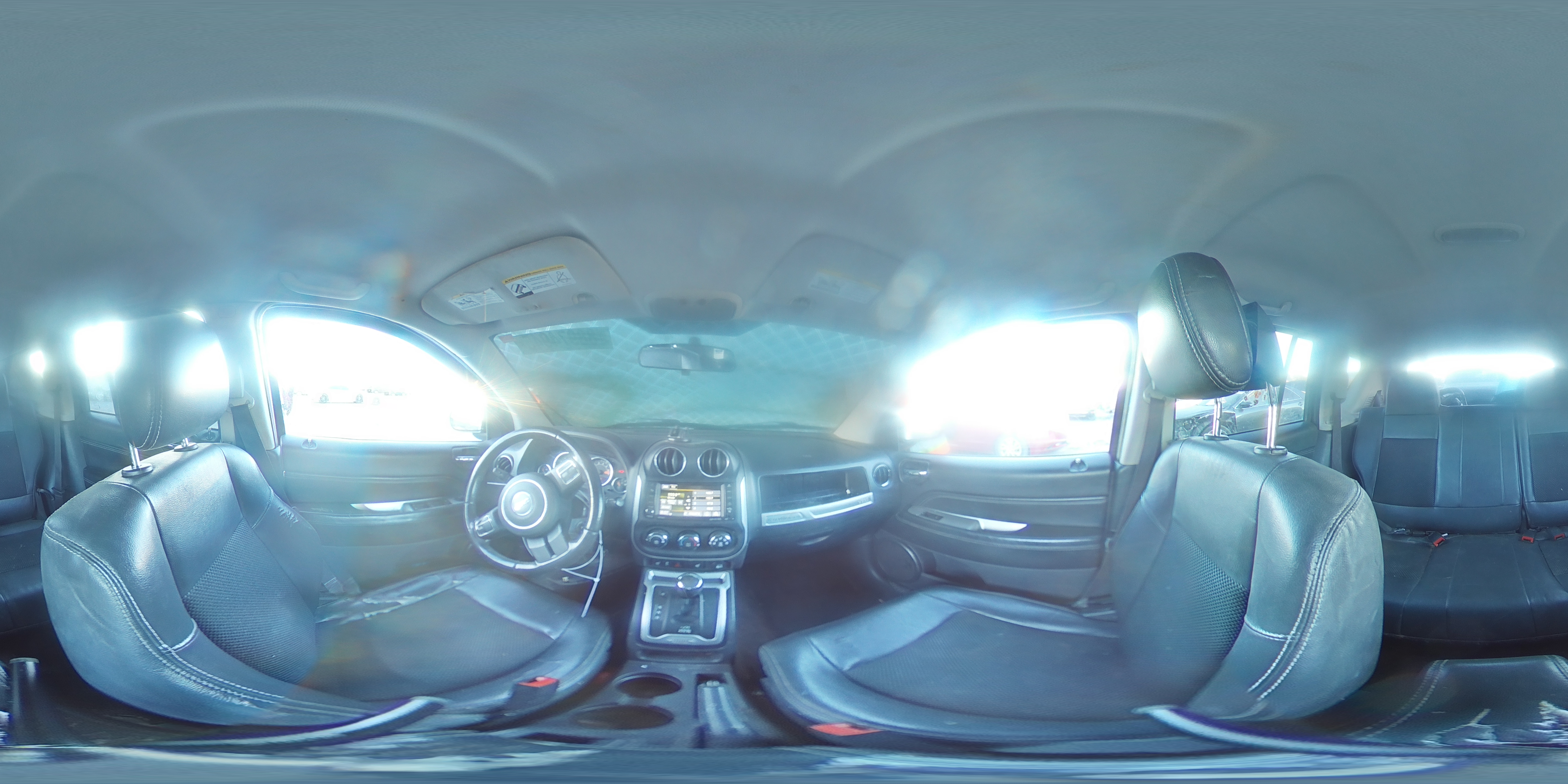 2014 Jeep Compass - Image 14