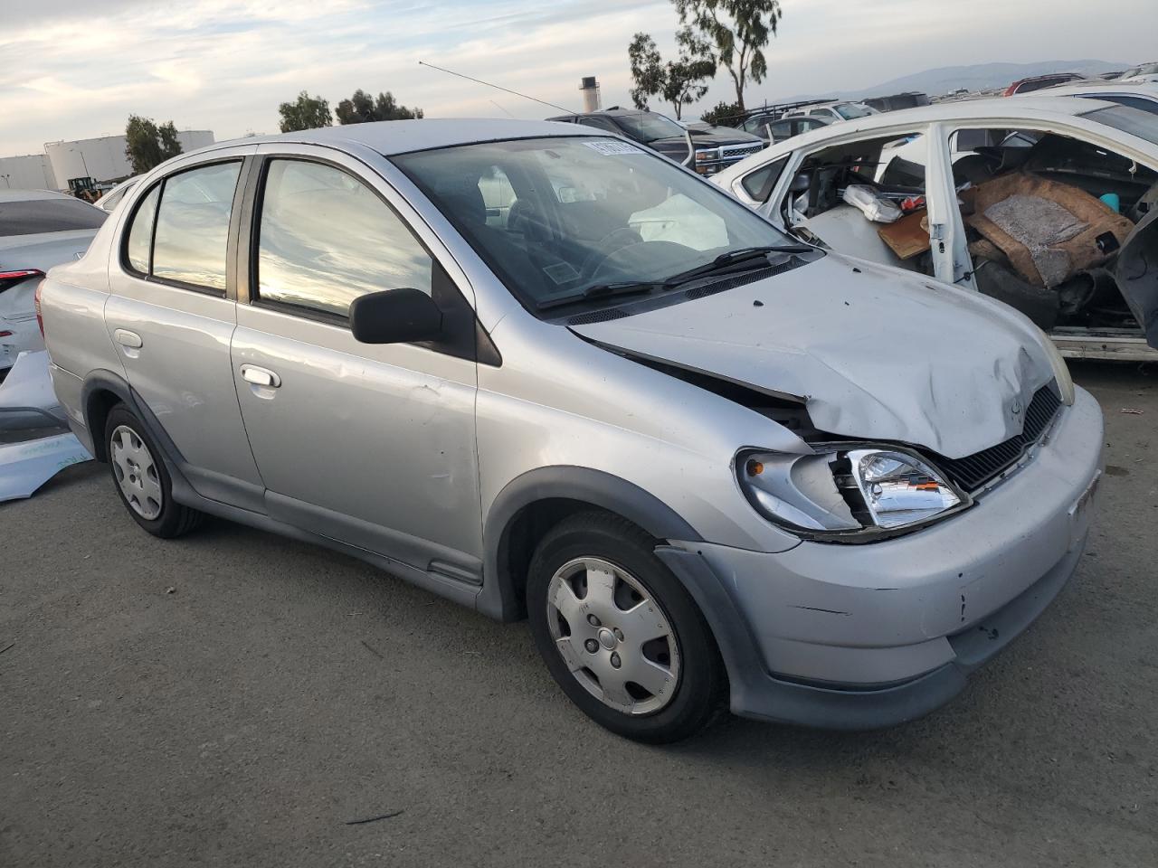 2001 Toyota Echo - Image 4