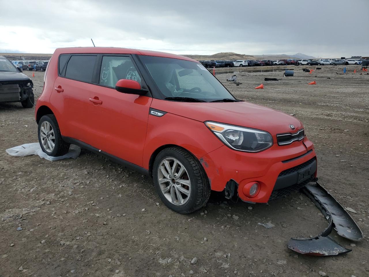 VIN KNDJP3A50H7426687 2017 KIA SOUL no.4