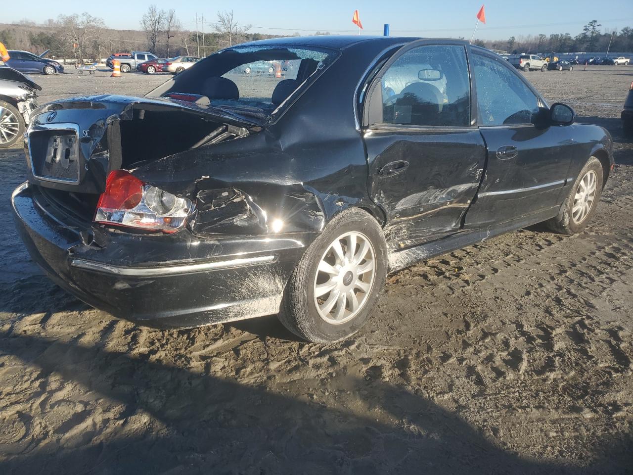 2005 Hyundai Sonata - Image 3
