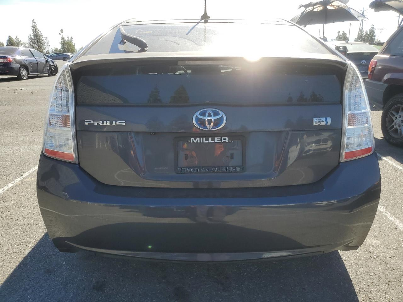 2011 Toyota Prius - Image 6