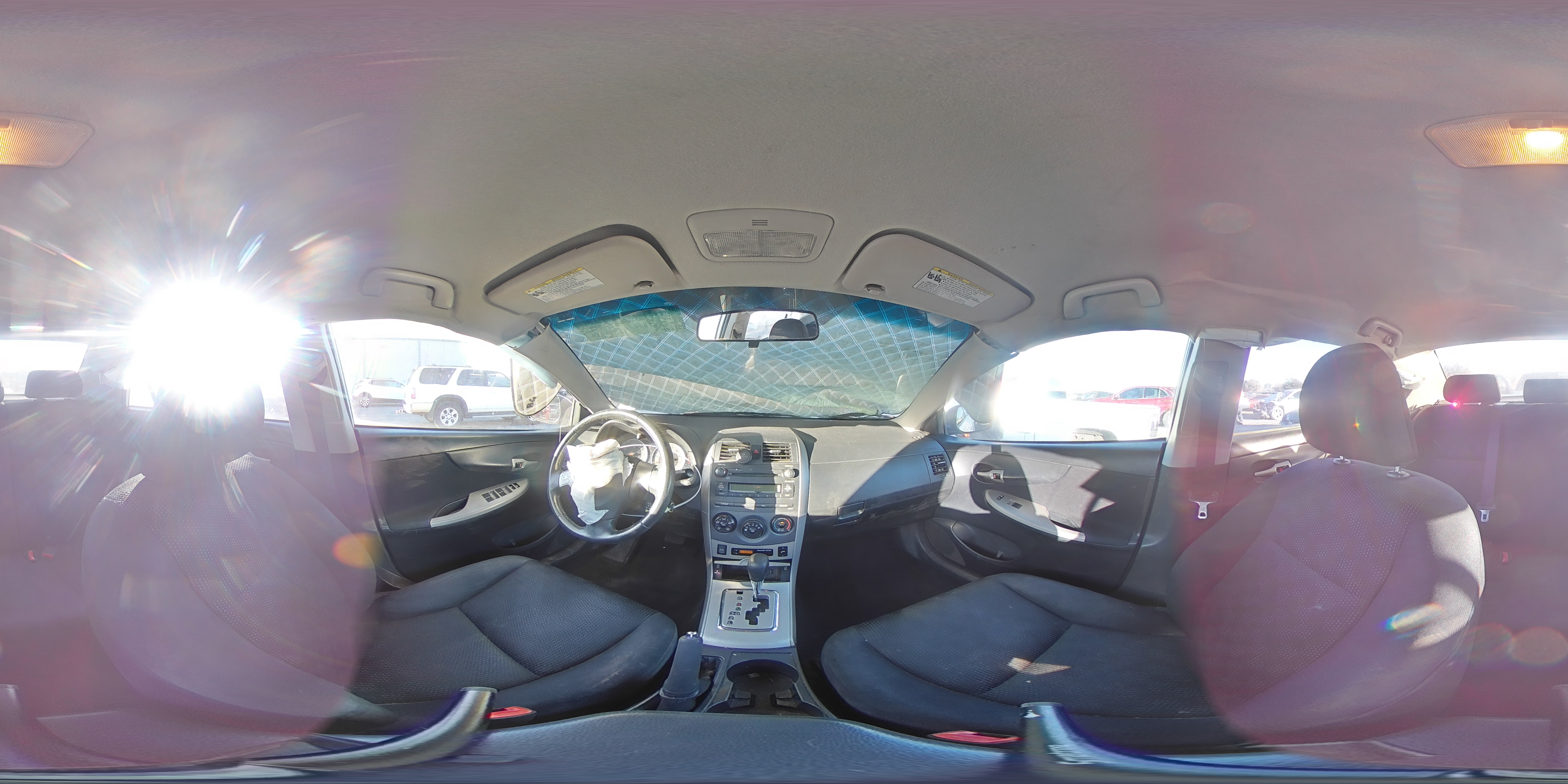2010 Toyota Corolla - Image 13