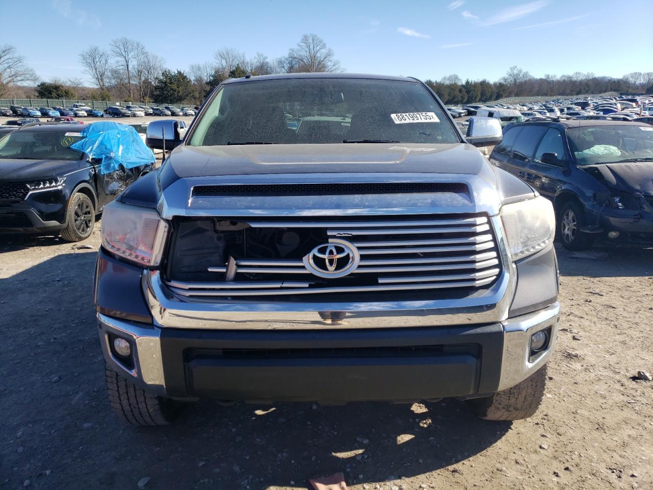 2015 Toyota Tundra - Image 5
