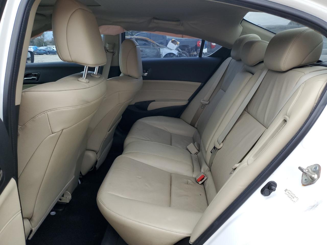 2013 Acura ILX - Image 10