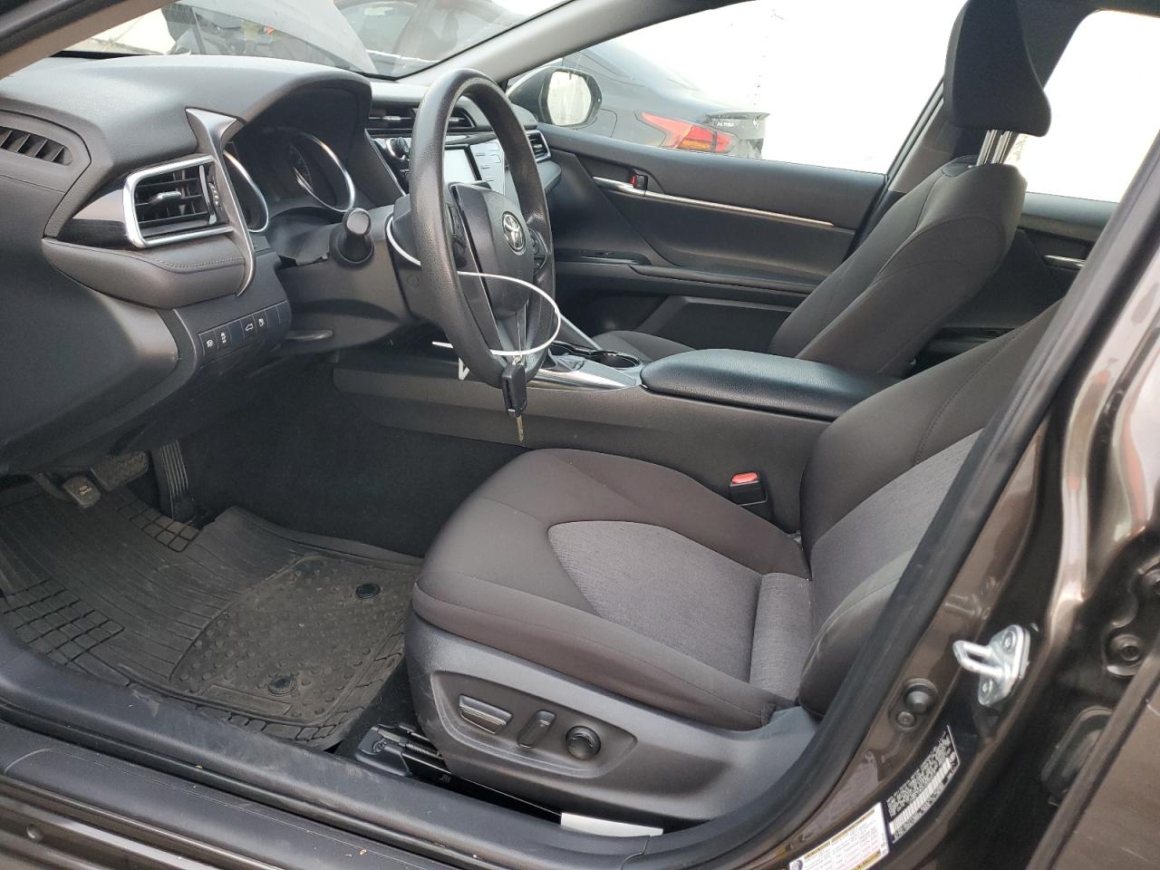 2018 Toyota Camry - Image 7