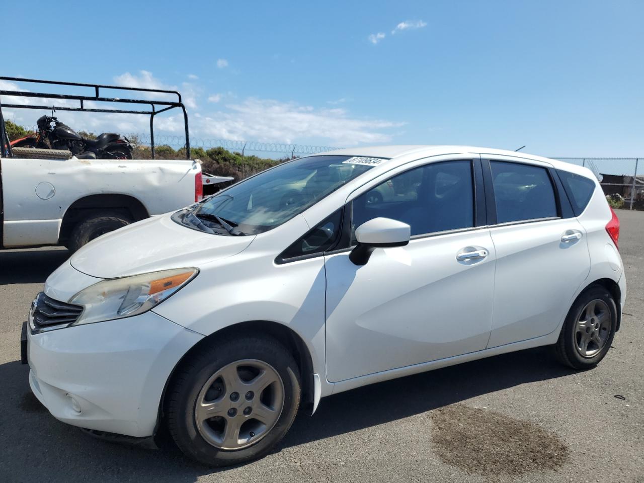 VIN 3N1CE2CP7FL375711 2015 NISSAN VERSA no.1