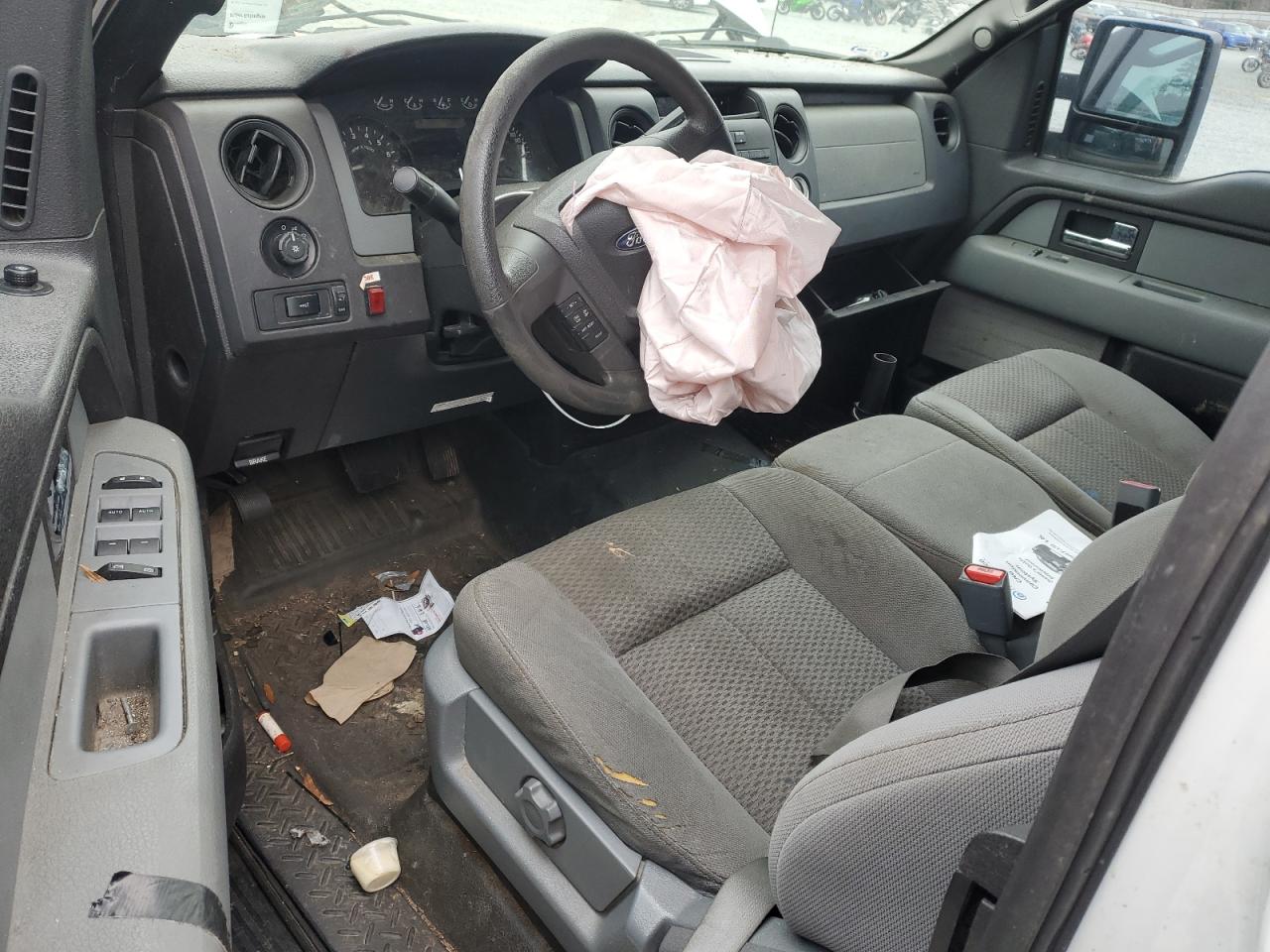 2012 Ford F-150 - Image 8