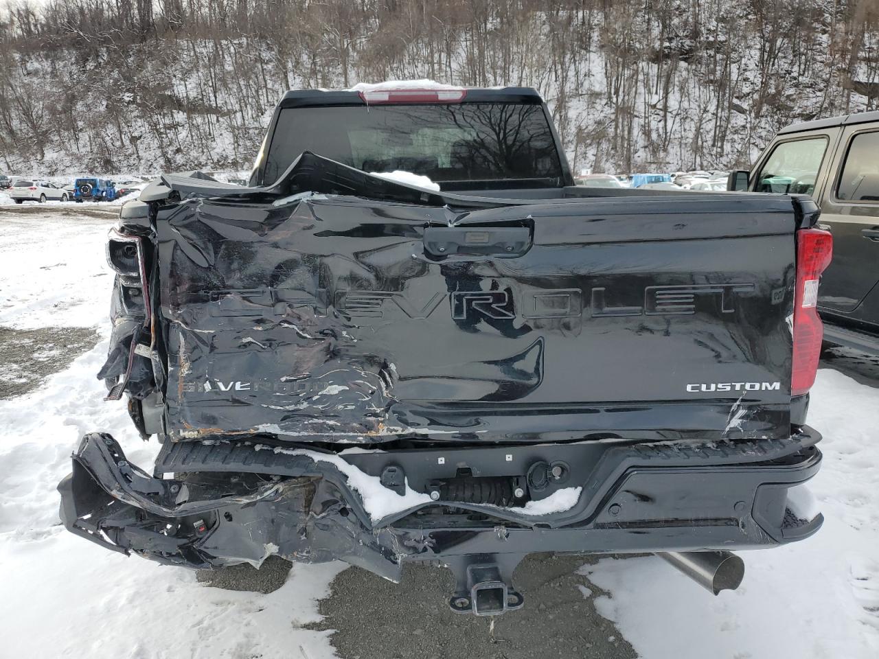 2024 Chevrolet Silverado - Image 6