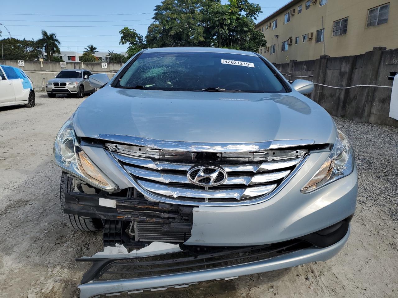 2012 Hyundai Sonata - Image 5