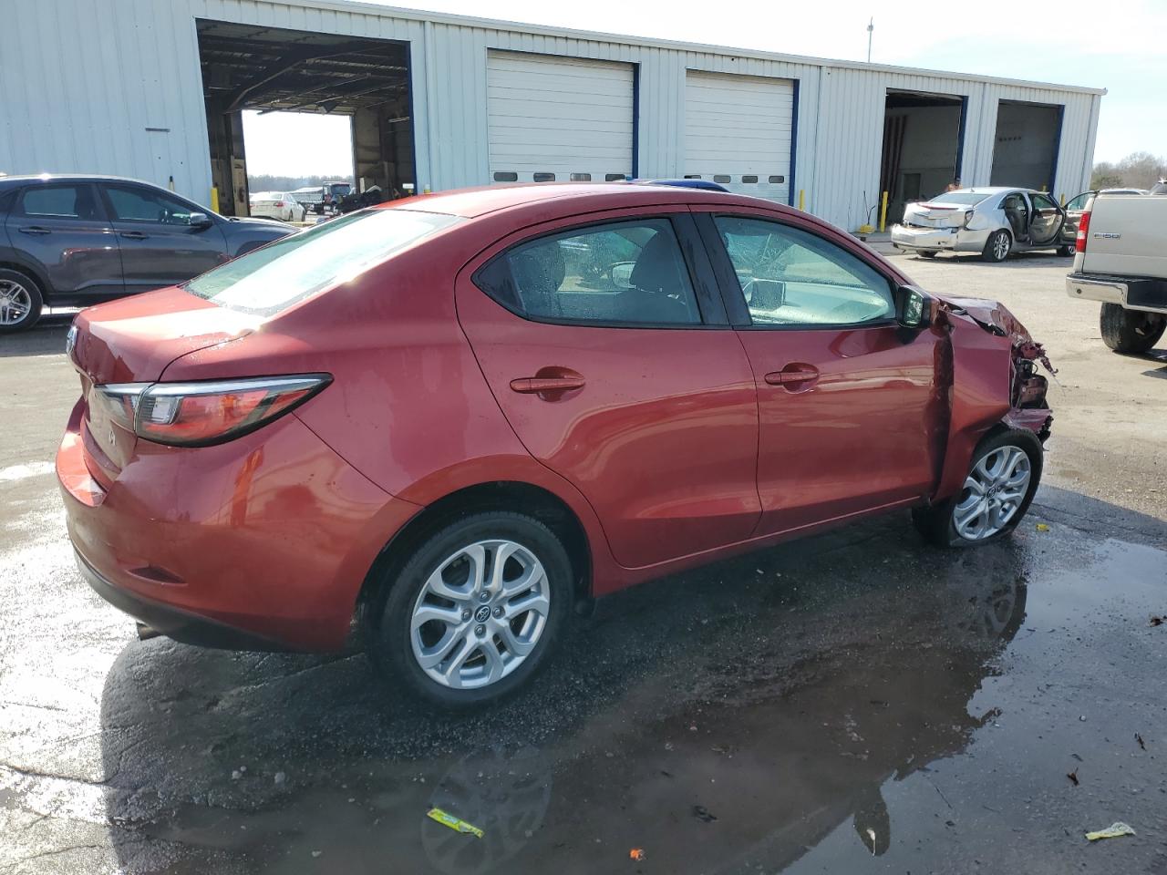 2018 Toyota Yaris - Image 3