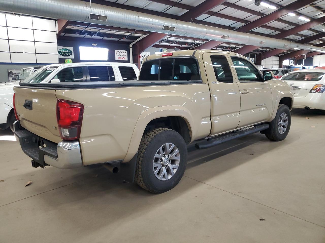 VIN 5TFSZ5AN6KX192279 2019 TOYOTA TACOMA no.3