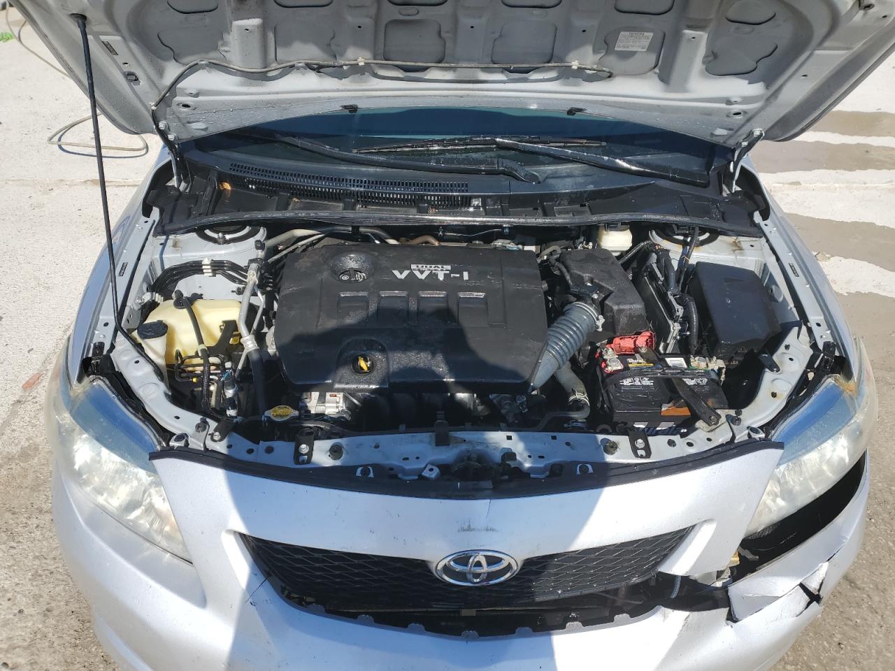 2010 Toyota Corolla - Image 11