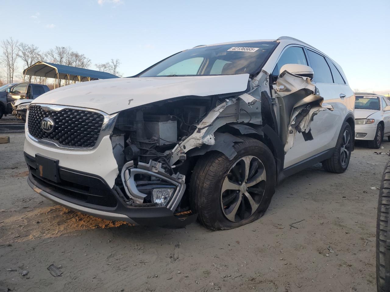 2016 Kia Sorento - Image 1