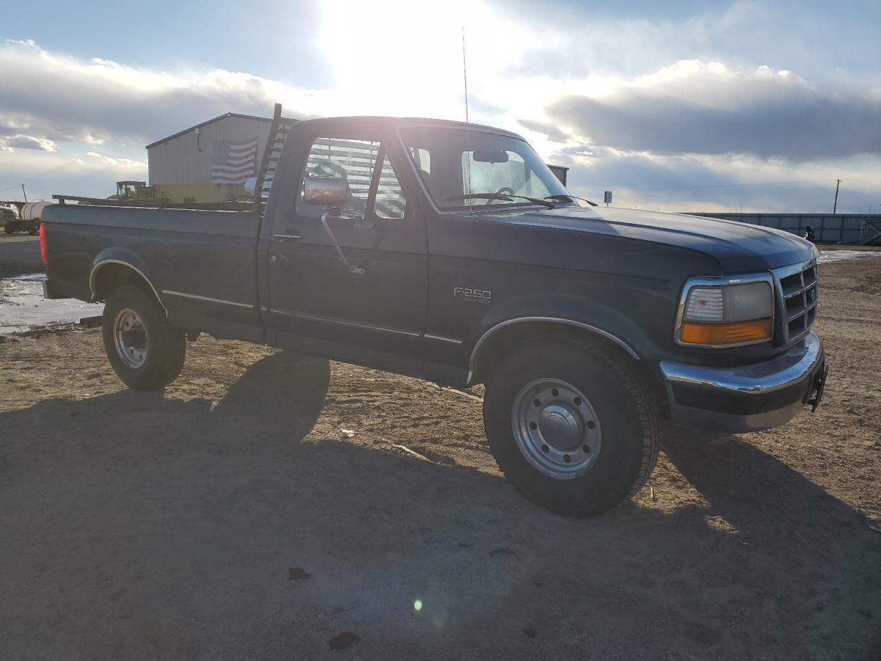 1997 Ford F250 - Image 4